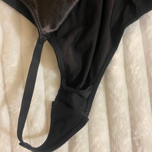 💎 NWOT Stunning Black Satin La Senza Body Suit with Sparkle Gem Straps - Picture 5 of 6